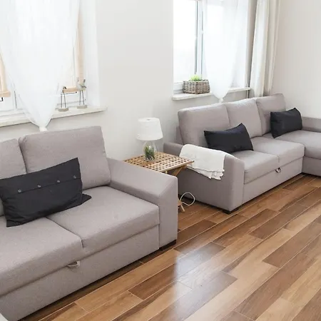 Feniks 4 By Jantar Kolobrzeg