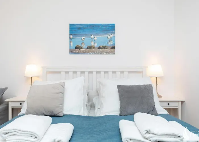 Feniks 4 By Jantar * Kołobrzeg